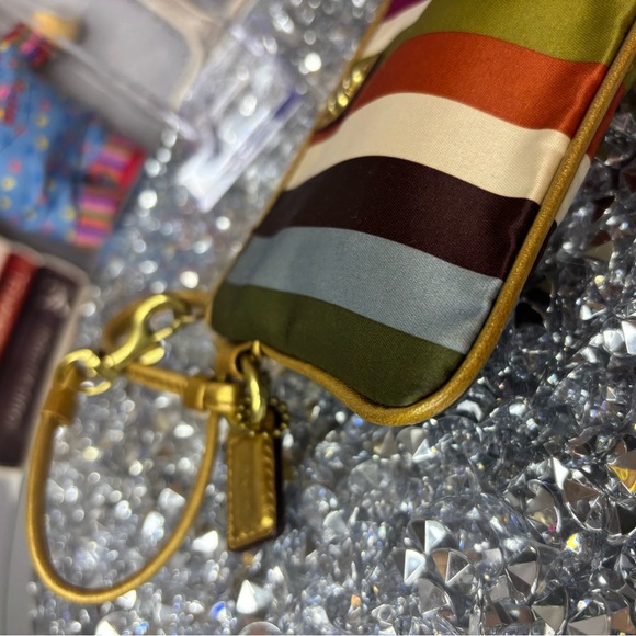 Coach Julia Legacy Multicolor Striped Wristlet EUC - Picture 9 of 11